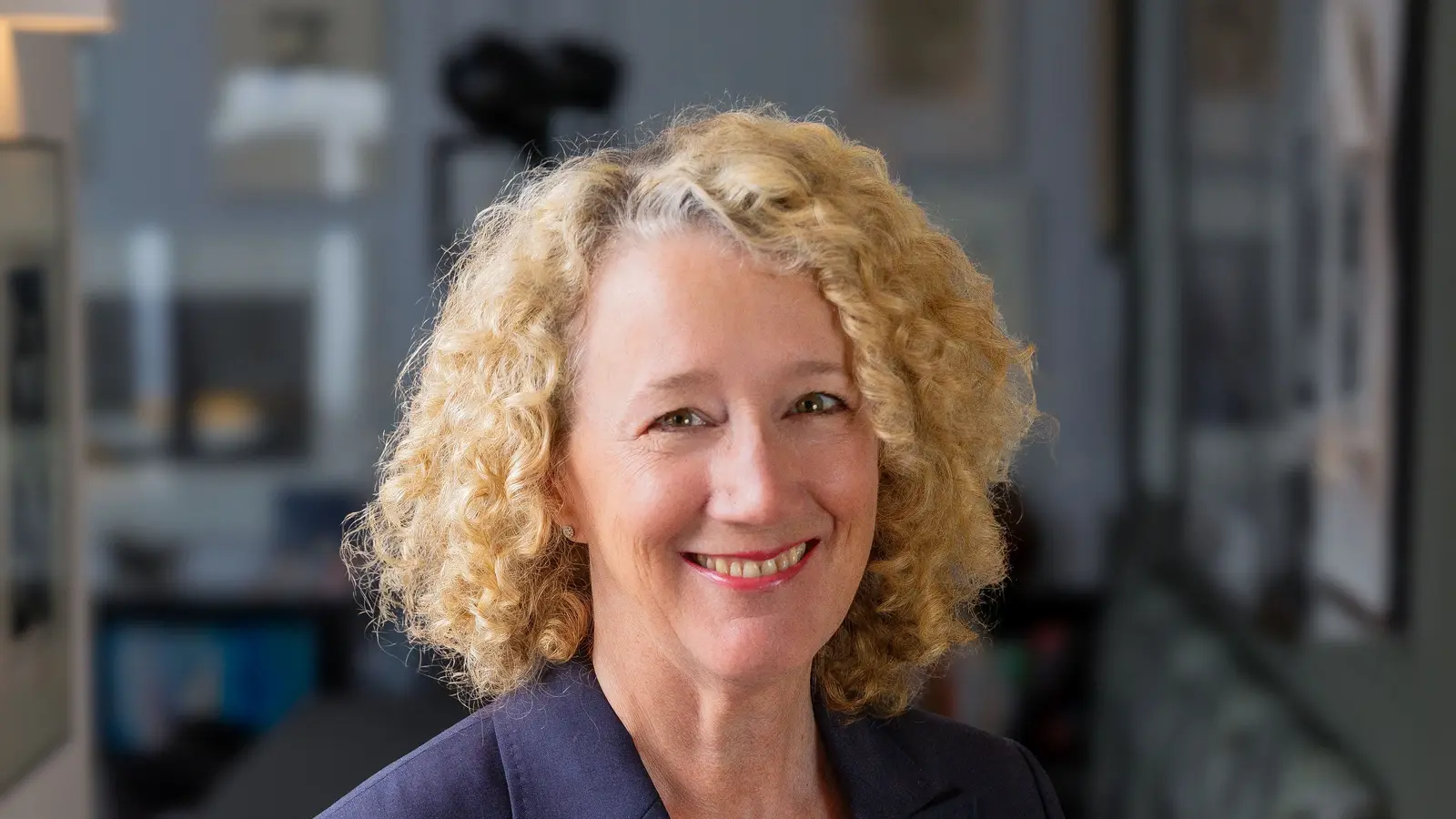 Professor Kate Leslie AO FAHMS